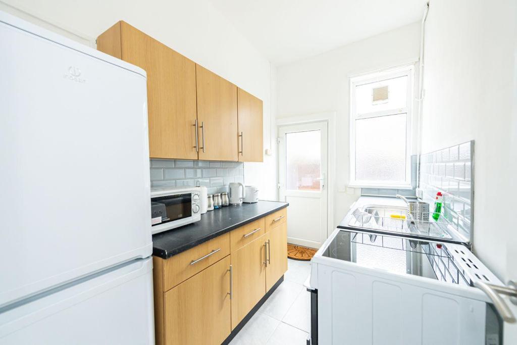Room In Anfield Liverpool Extérieur photo